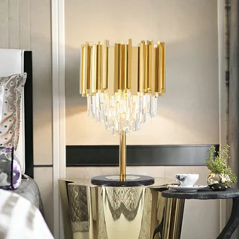  Mūsdienu luksusa kristāla galda lampas grīdas lampas guļamistabas gultas lampa dzīves telpā, radošās zelta galda lampas