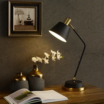  Ziemeļvalstu led galda lampa guļamistabas gultas lampa radošo silts un vienkārši post-modernās gaismas luksusa galda studiju lasījumā galda lampa